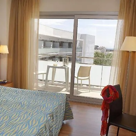 Nautic Park Hotel 4*